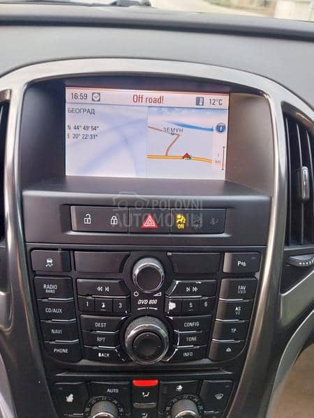 Opel Astra J 1.4b cosmo