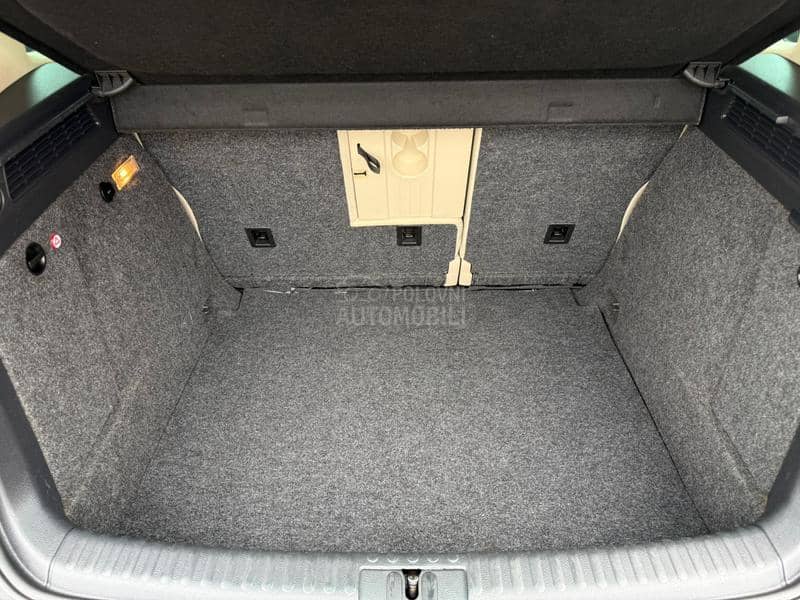 Volkswagen Tiguan 2.0 TSI 4M/NAVl/KAM