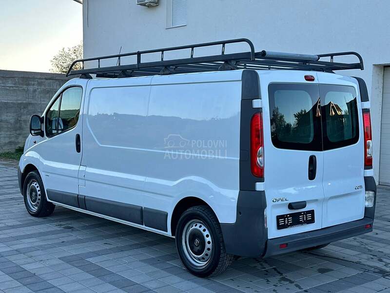 Opel Vivaro 