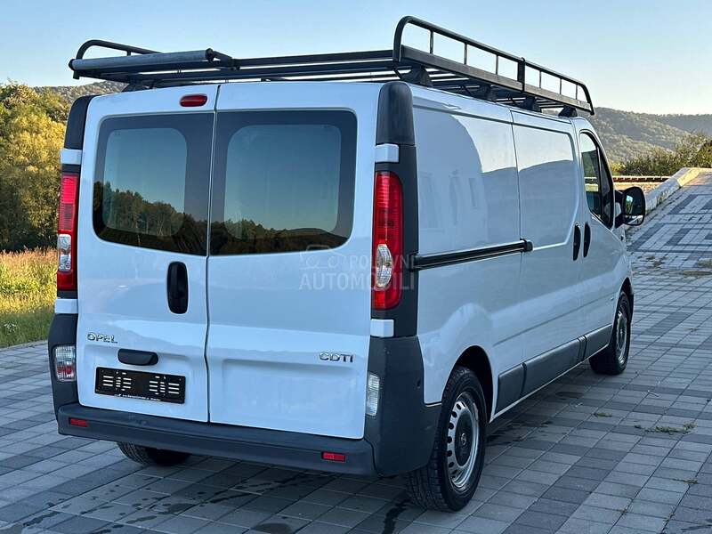Opel Vivaro 