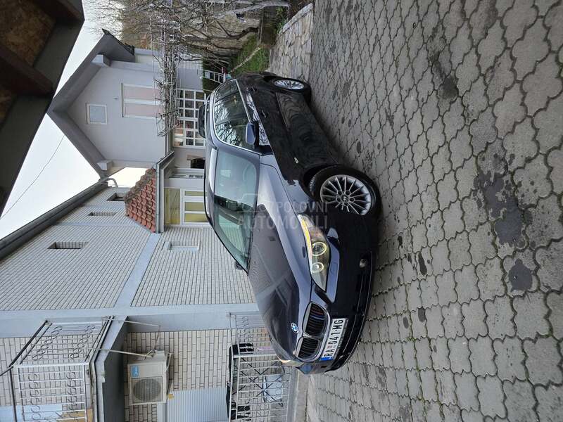 BMW 525 