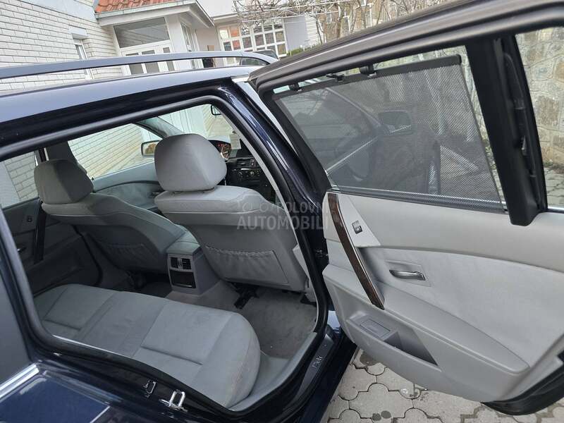 BMW 525 
