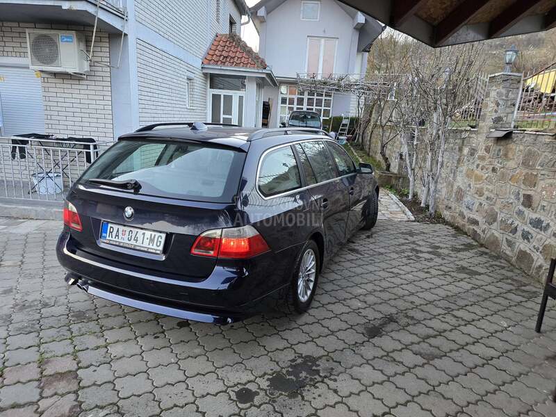 BMW 525 