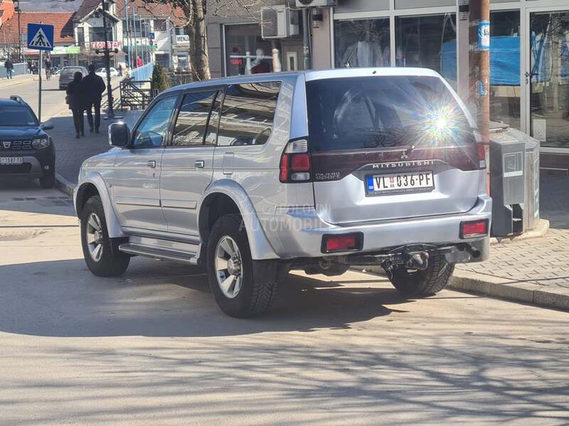 Mitsubishi Pajero Sport 