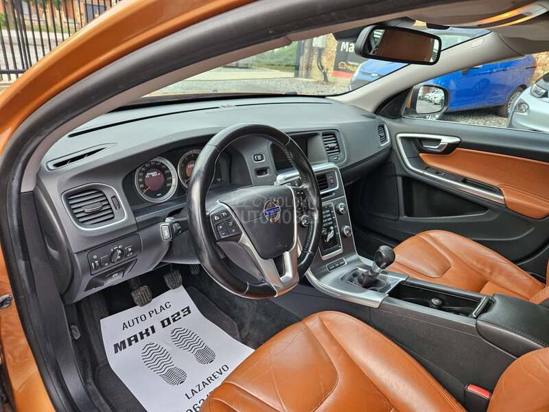 Volvo S60 