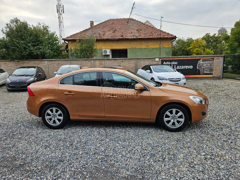 Volvo S60 