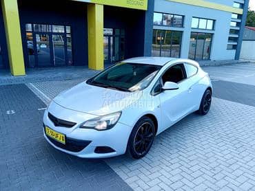Opel Astra J GTC 1.7 CDTI