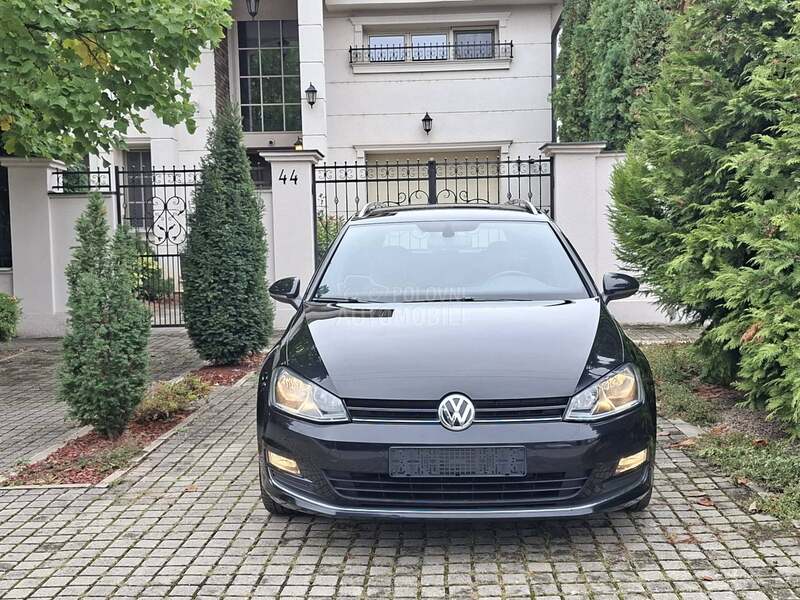Volkswagen Golf 7 1.6 TDI. HIGH LINE