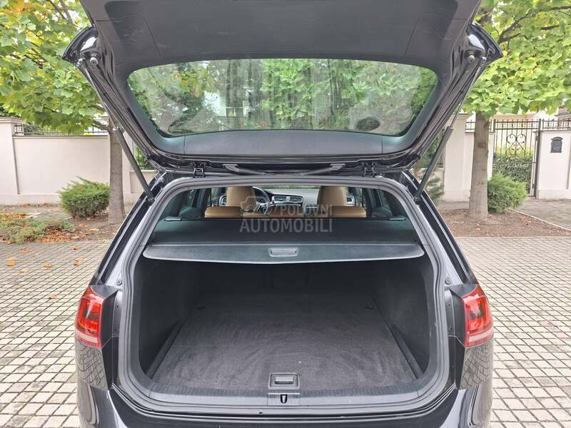 Volkswagen Golf 7 1.6 TDI. HIGH LINE