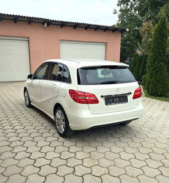 Mercedes Benz B 180 180CDI PREMIUM