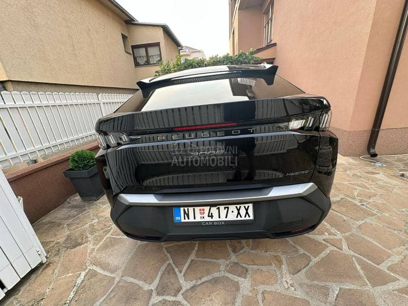 Peugeot 3008 Hy dodatni paket