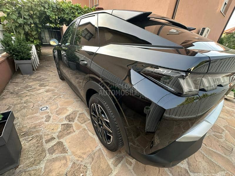 Peugeot 3008 Hy dodatni paket