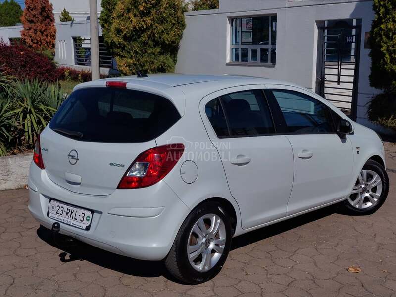 Opel Corsa D 1.3CDTI CosmoEDITION