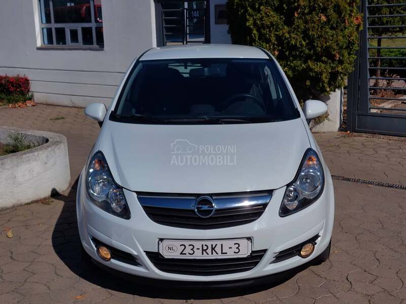 Opel Corsa D 1.3CDTI CosmoEDITION