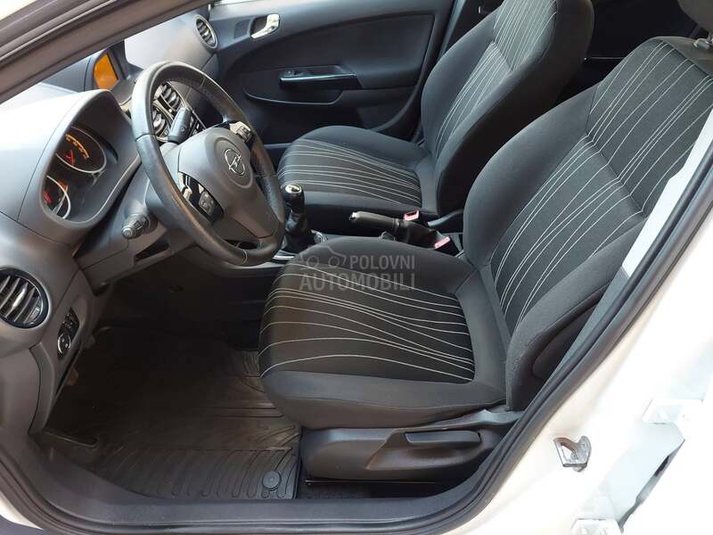 Opel Corsa D 1.3CDTI CosmoEDITION