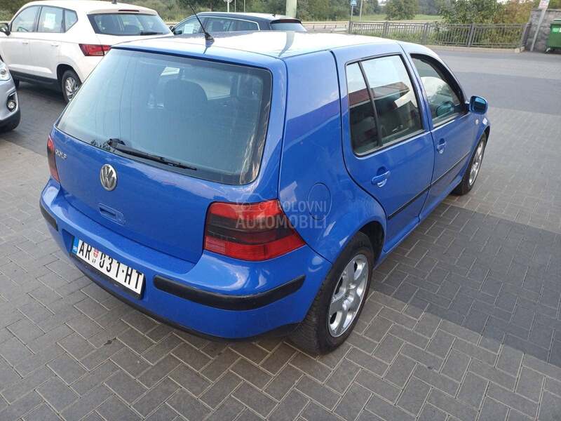 Volkswagen Golf 4 1.4