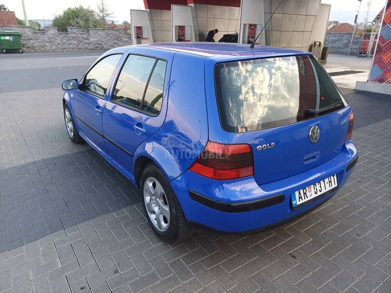 Volkswagen Golf 4 1.4