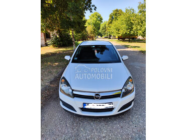 Opel Astra H 1.9 CDTI