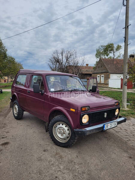 Lada Niva 