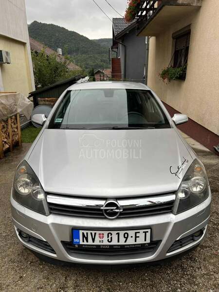 Opel Astra H 1.7 CDTI