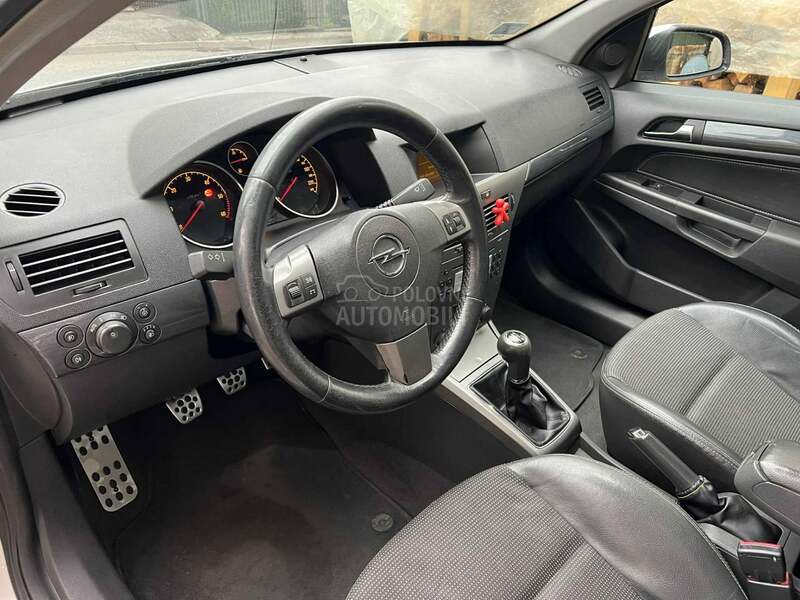 Opel Astra H 1.7 CDTI