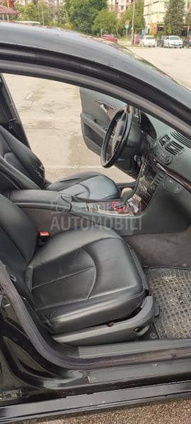 Mercedes Benz E 200 CDI