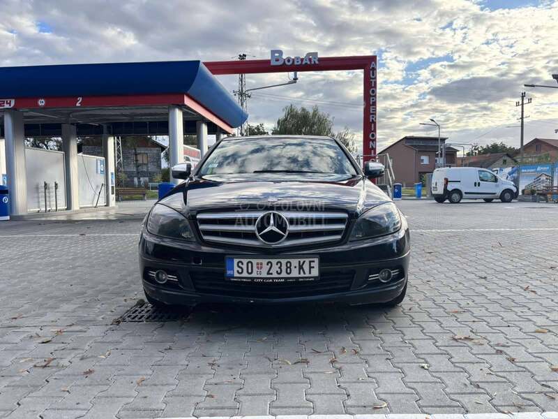 Mercedes Benz C 200 