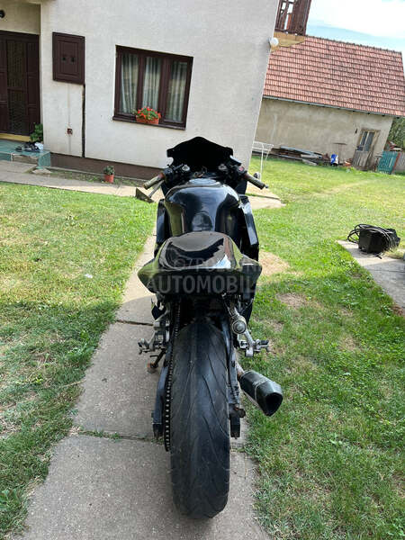 Honda cbr