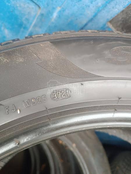 Pirelli 275/50 R20 Zimska
