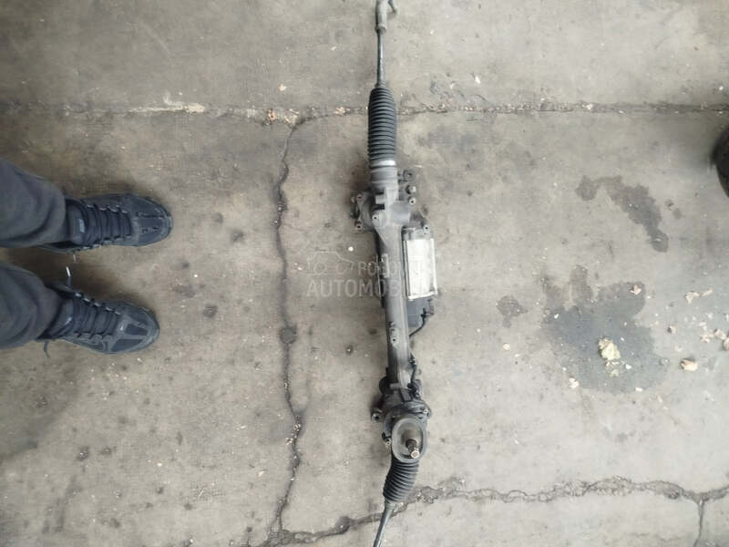 Servo letva volana tri šafa