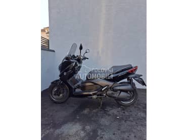 Yamaha x max