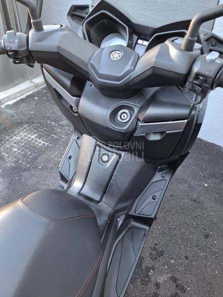 Yamaha x max