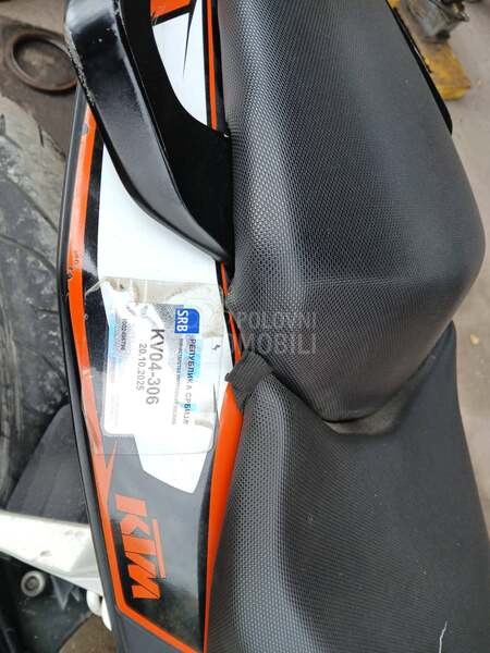 KTM duko