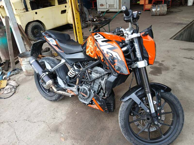 KTM duko