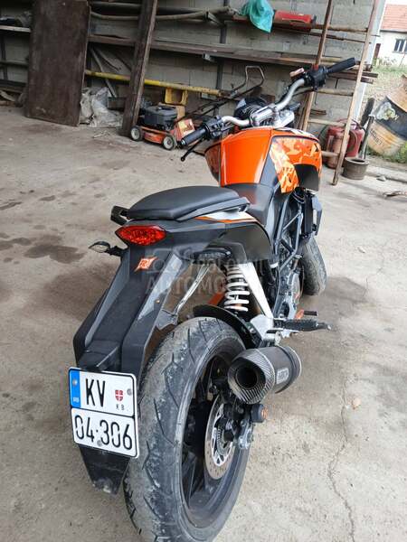 KTM duko