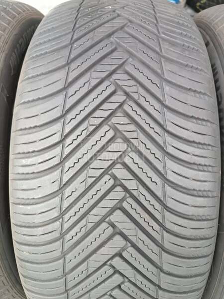 Hankook 235/50 R17 Sve sezone