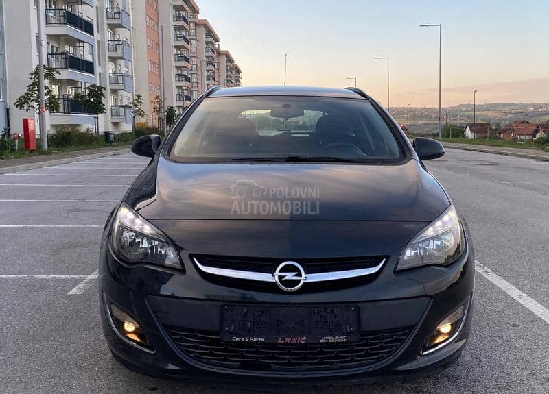 Opel Astra J 1.7 cdti restyling