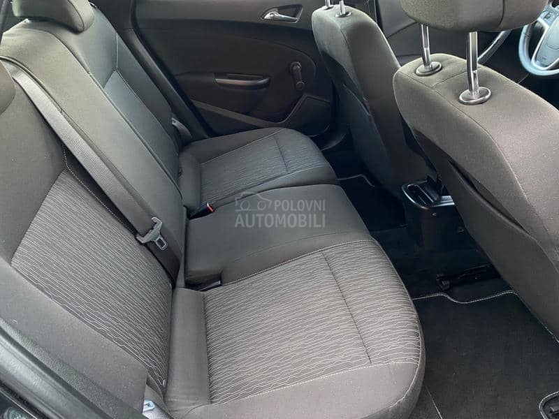 Opel Astra J 1.7 cdti restyling