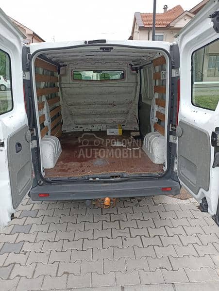 Opel Vivaro 