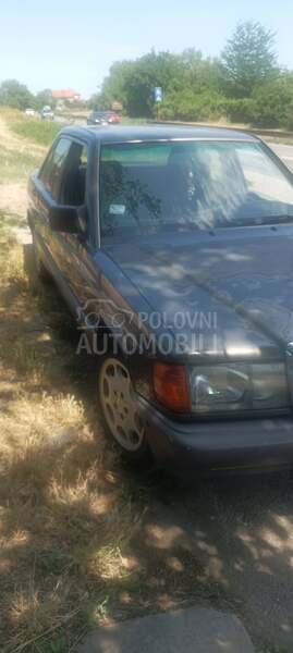 Mercedes Benz 190 190D