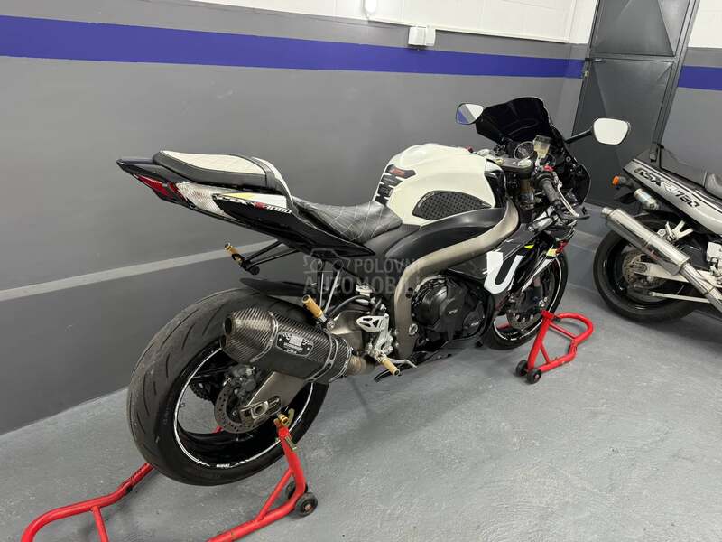 Suzuki gsxr 1000