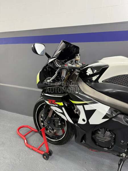 Suzuki gsxr 1000