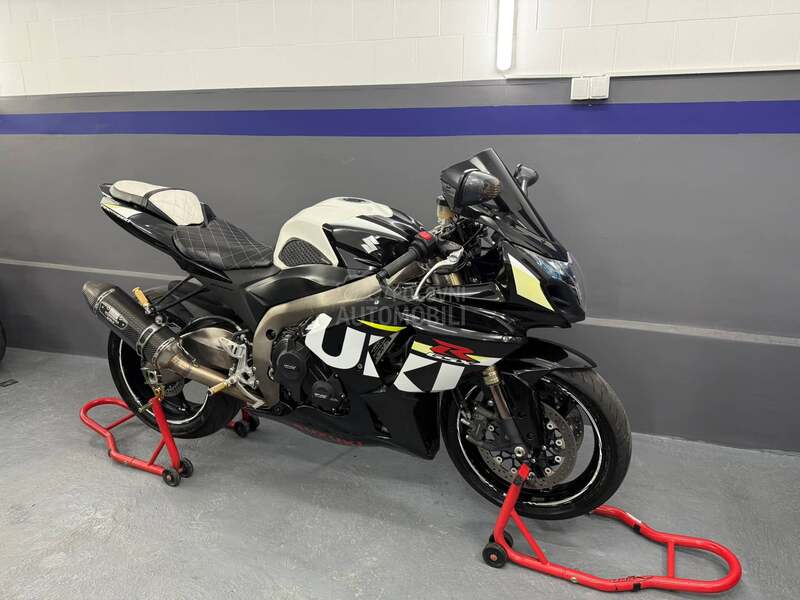 Suzuki gsxr 1000