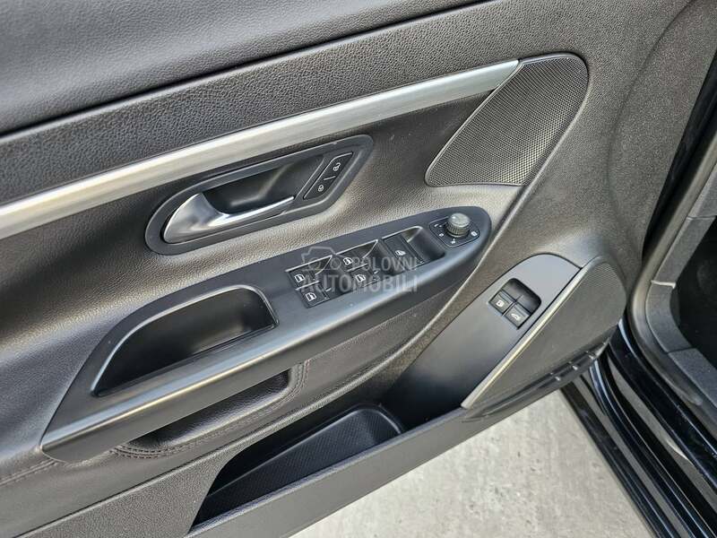 Volkswagen EOS 2.0 tdi / CH /