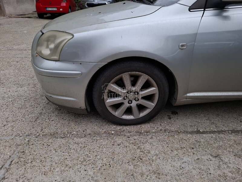 Toyota Avensis d4d