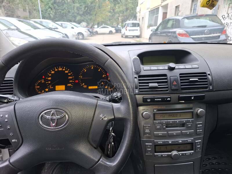 Toyota Avensis d4d