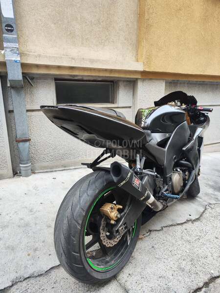 Kawasaki zx10r