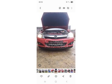 Kompletan auto u delovima 