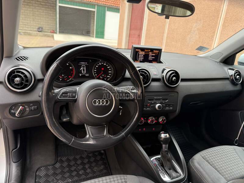 Audi A1 