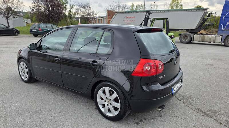 Volkswagen Golf 5 2.0 FSI 4X4